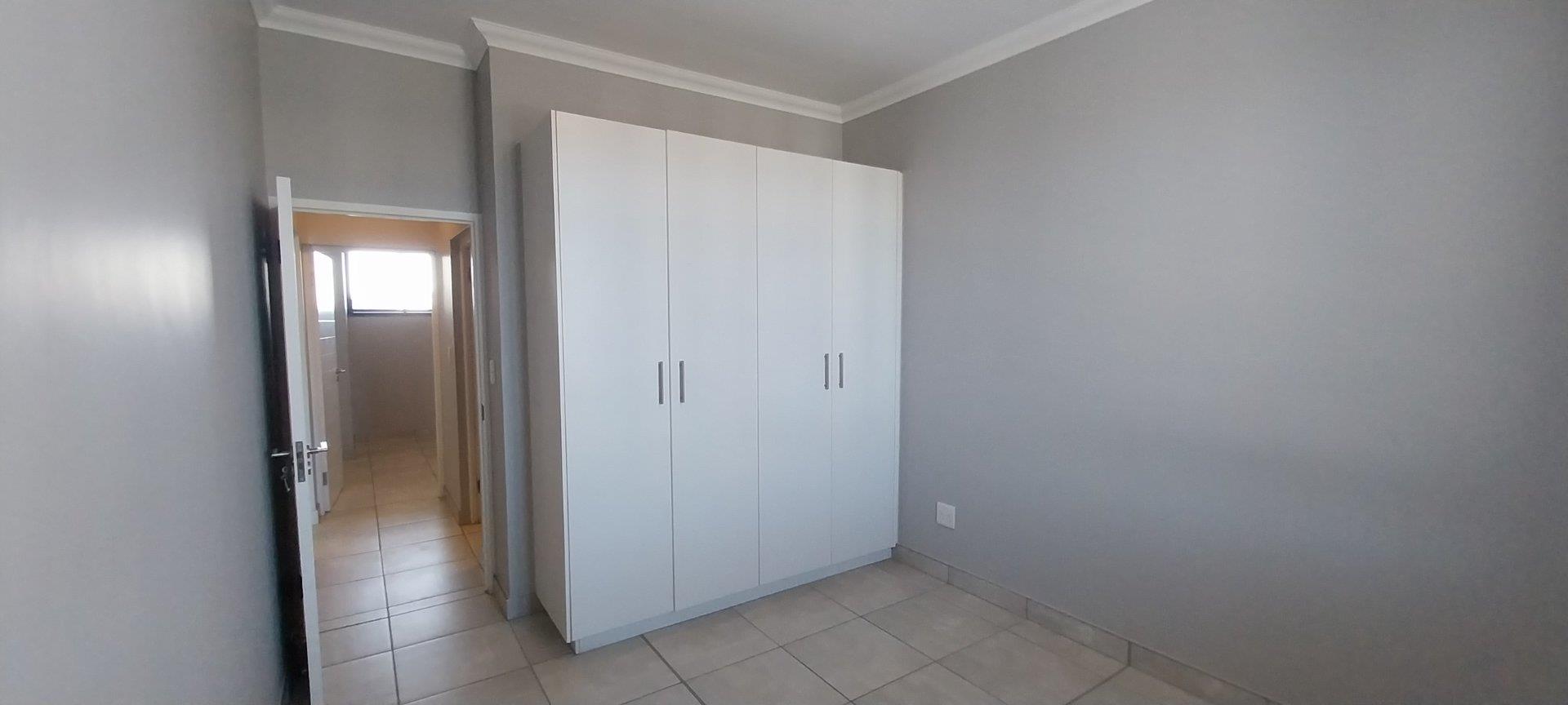 To Let 2 Bedroom Property for Rent in Vredekloof Heights Western Cape